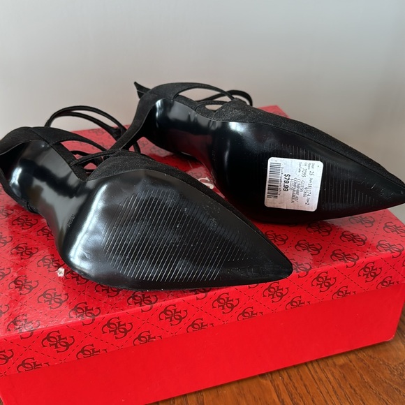 Women’s black suede heeled Guess shoes - Picture 4 of 5